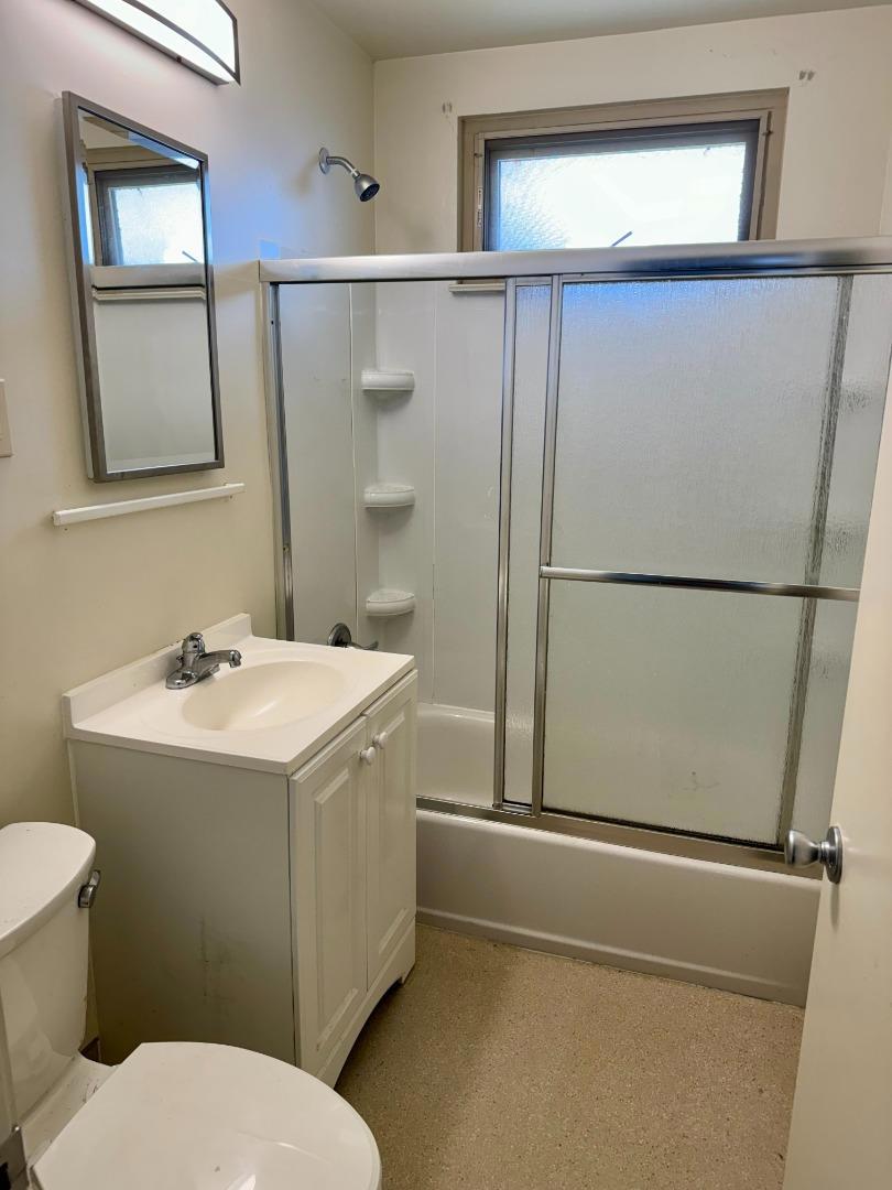 132 Southwood Property Photo 8