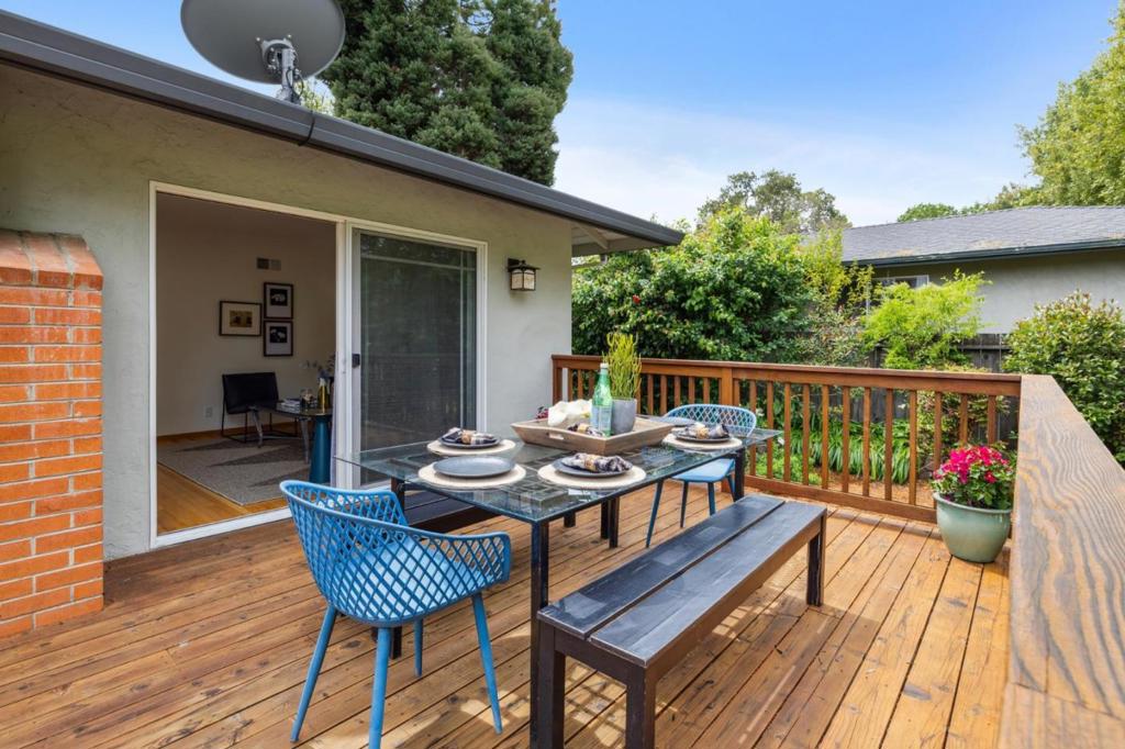 12 Washington Street Property Photo 13