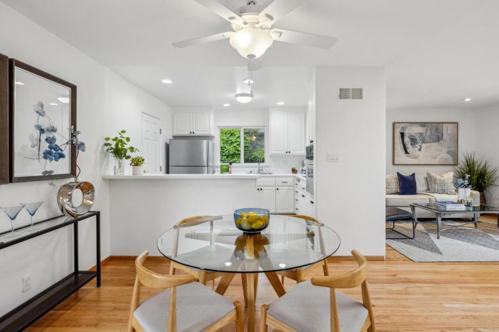 12 Washington Street Property Photo 16