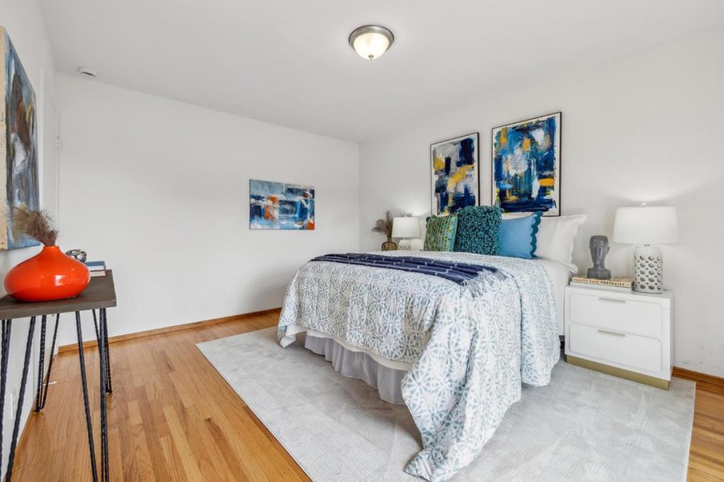 12 Washington Street Property Photo 21