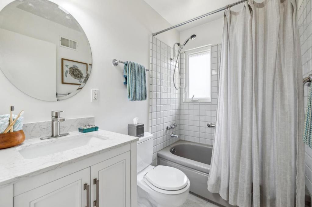 12 Washington Street Property Photo 31