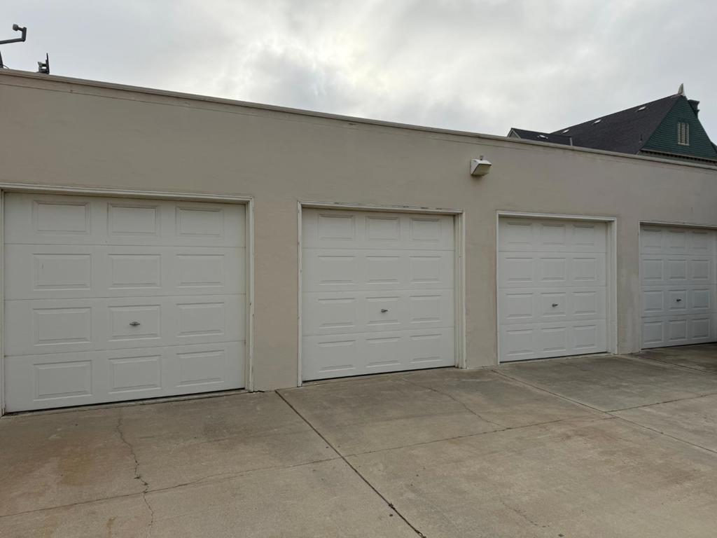 61 Capitol Street Property Photo 3