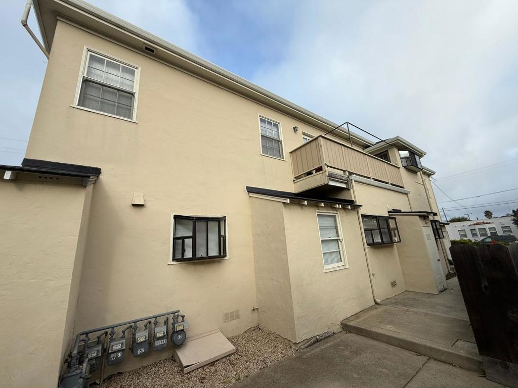 61 Capitol Street Property Photo 8