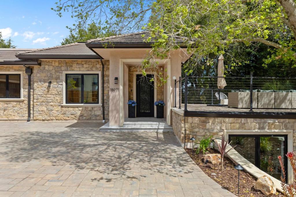 18061 Saratoga Los Gatos Road Property Photo