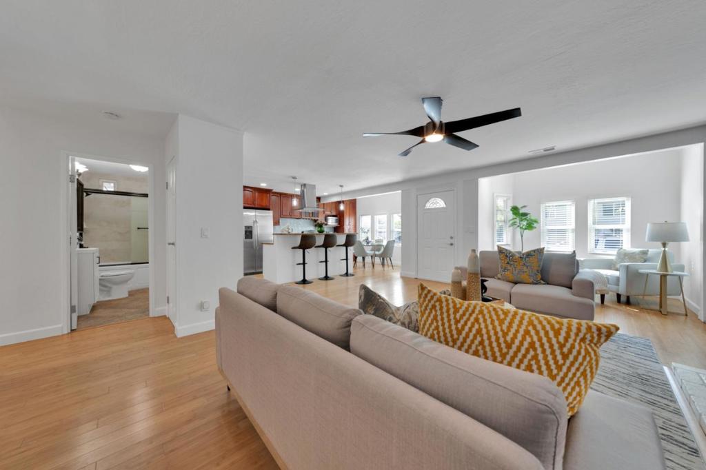 185 Mathilda Court Property Photo 13