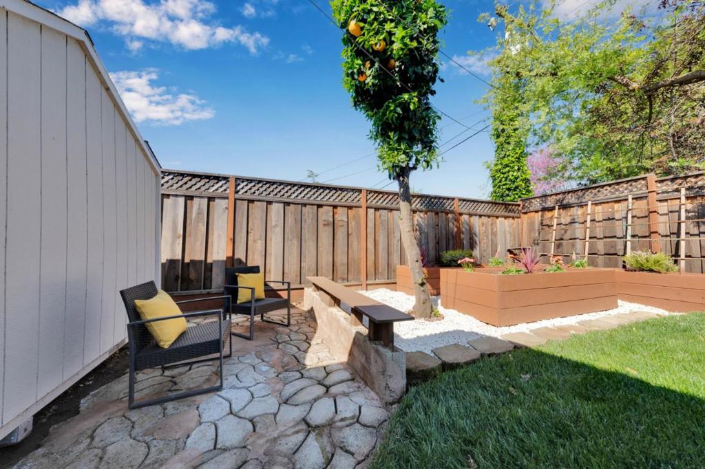 185 Mathilda Court Property Photo 44
