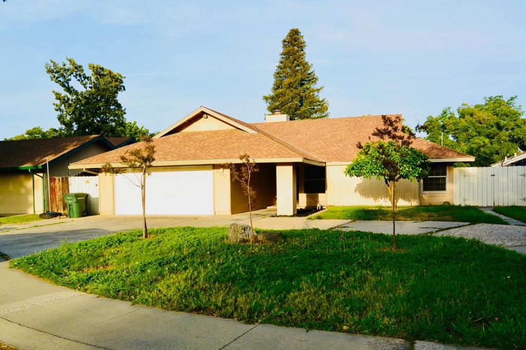 2708 Palomino Lane Property Photo 1