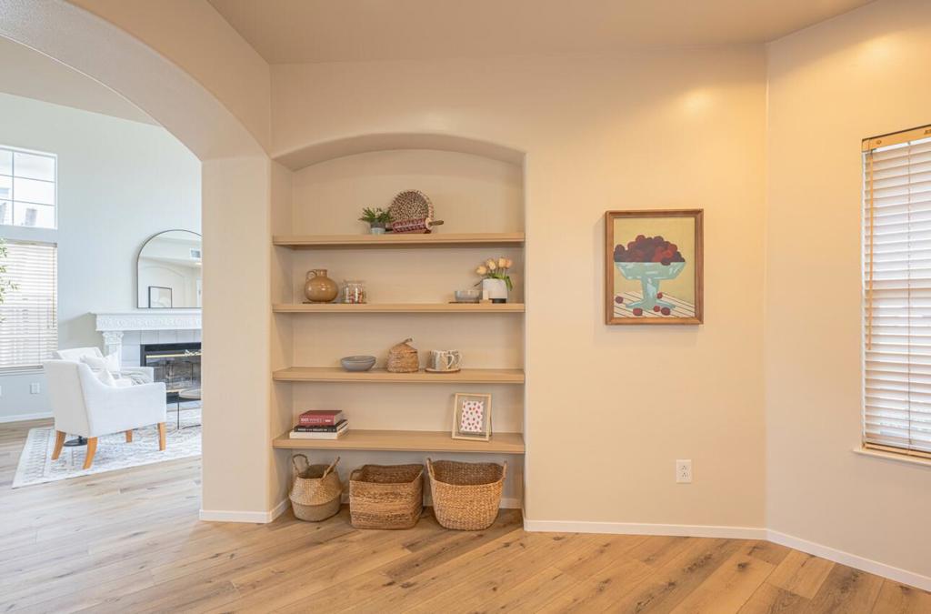 1641 Beacon Hill Drive Property Photo 15