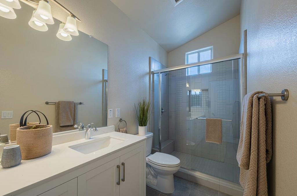 1641 Beacon Hill Drive Property Photo 23