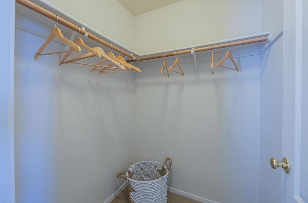 1641 Beacon Hill Drive Property Photo 24