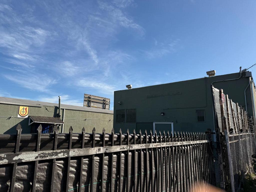 7508 International Boulevard Property Photo 6