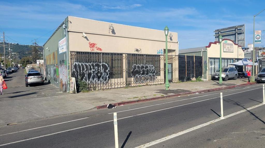 7508 International Boulevard Property Photo 9