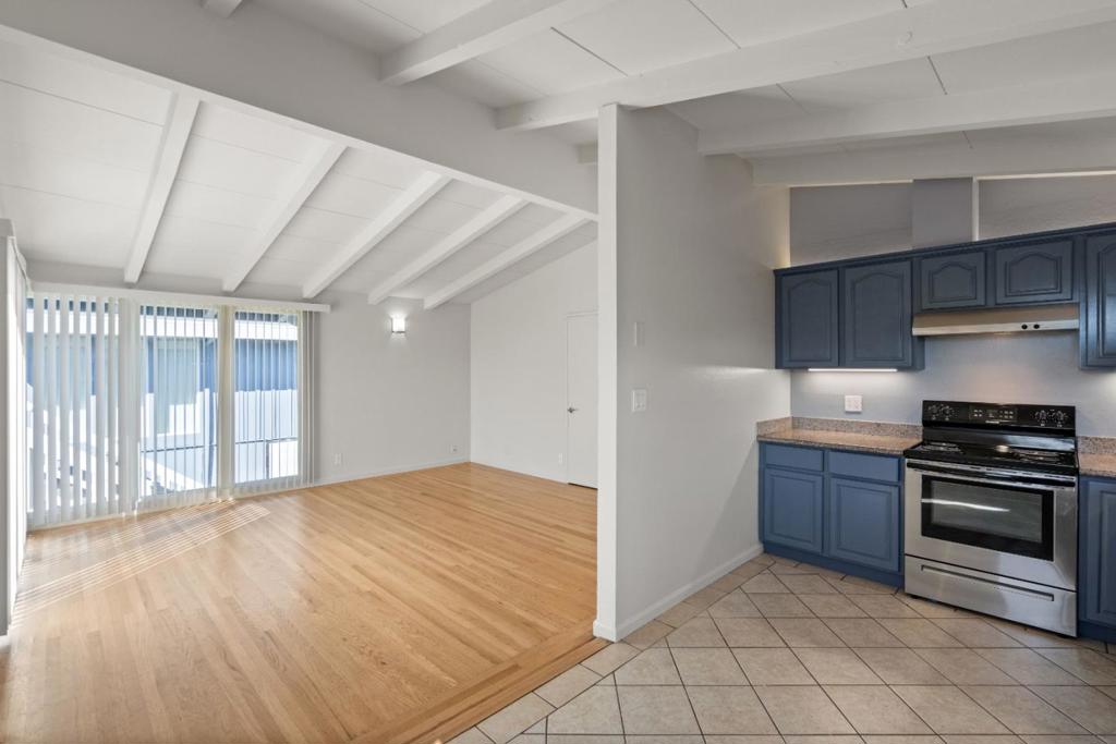 2408 Palmetto Avenue Property Photo 9