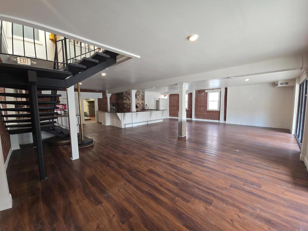 55 5th Street Property Photo 2