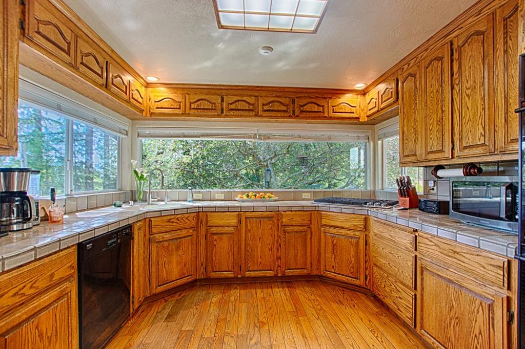 305 Mountain View Road Property Photo 15