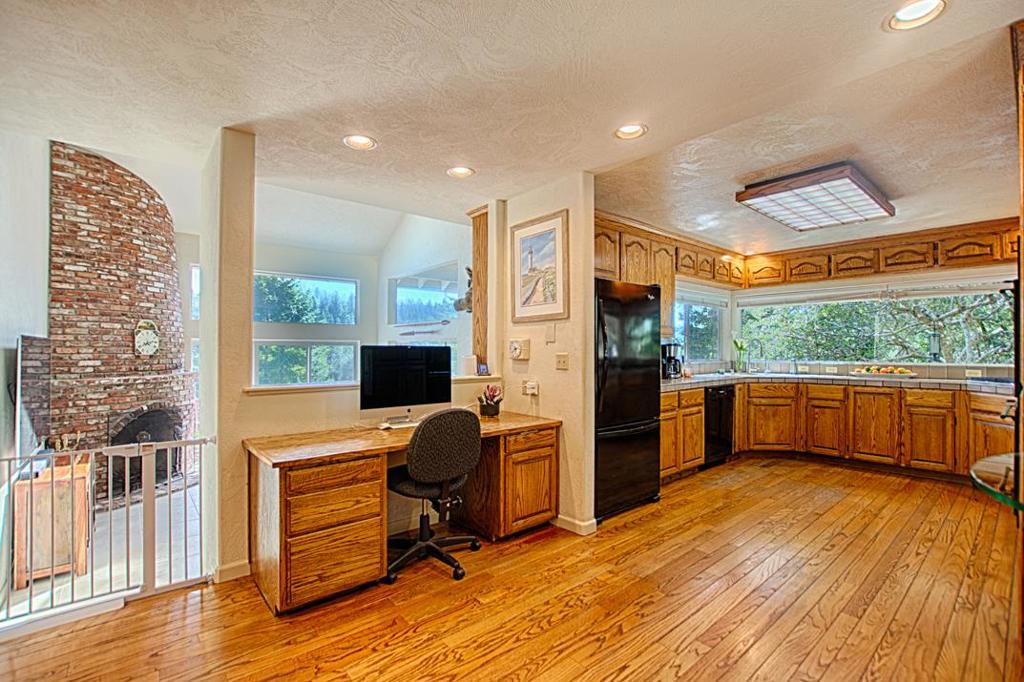 305 Mountain View Road Property Photo 18