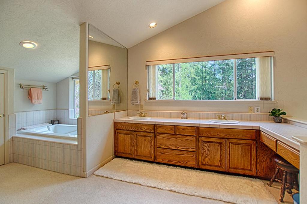 305 Mountain View Road Property Photo 43