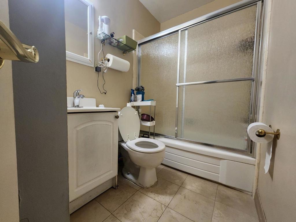 1240 4th Street Property Photo 4
