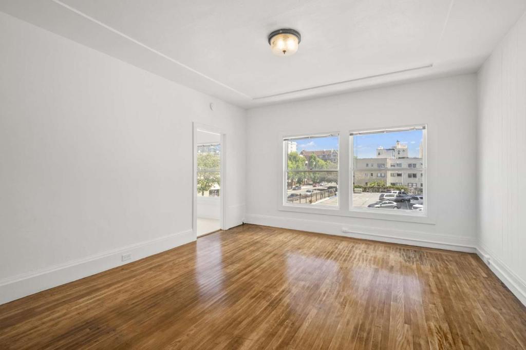 1520 Madison Street Property Photo 4