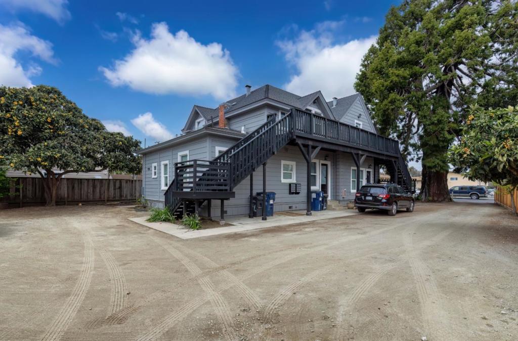 23 Ford Street Property Photo 3