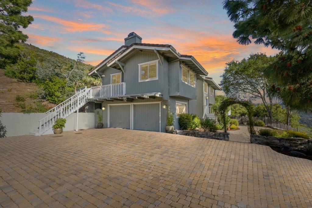 31475 Via Las Rosas Property Photo