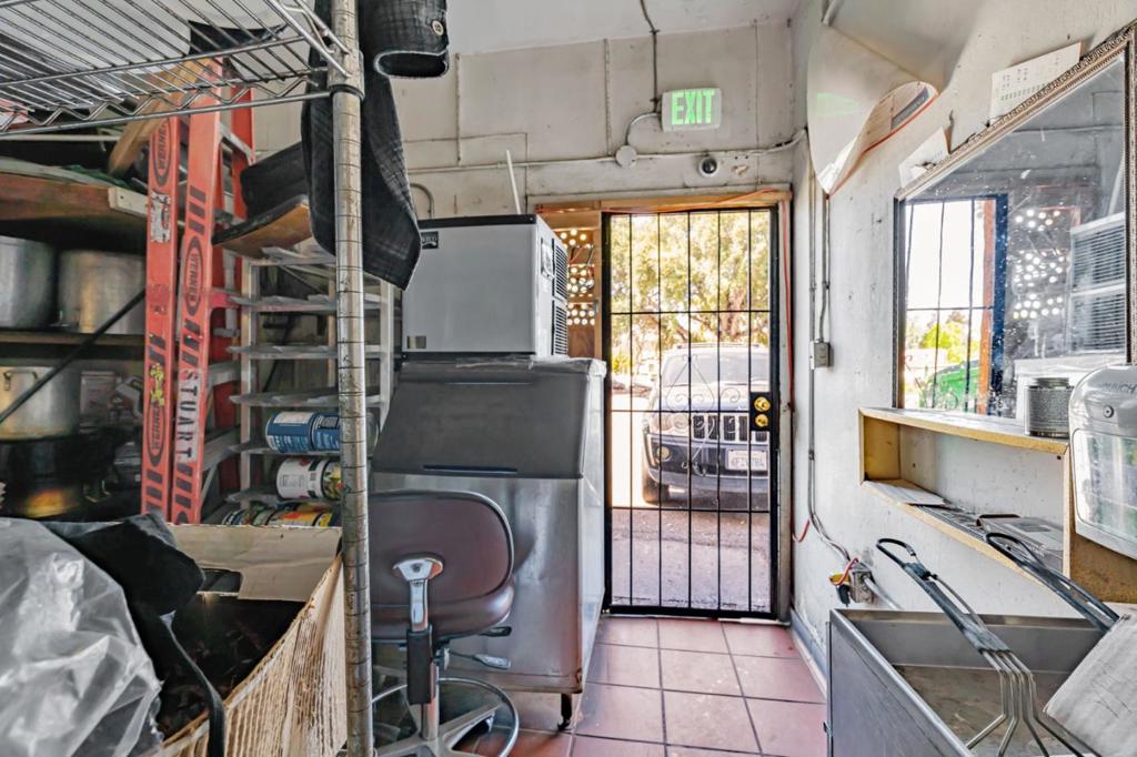 5272 5272 Monterey Road Property Photo 20