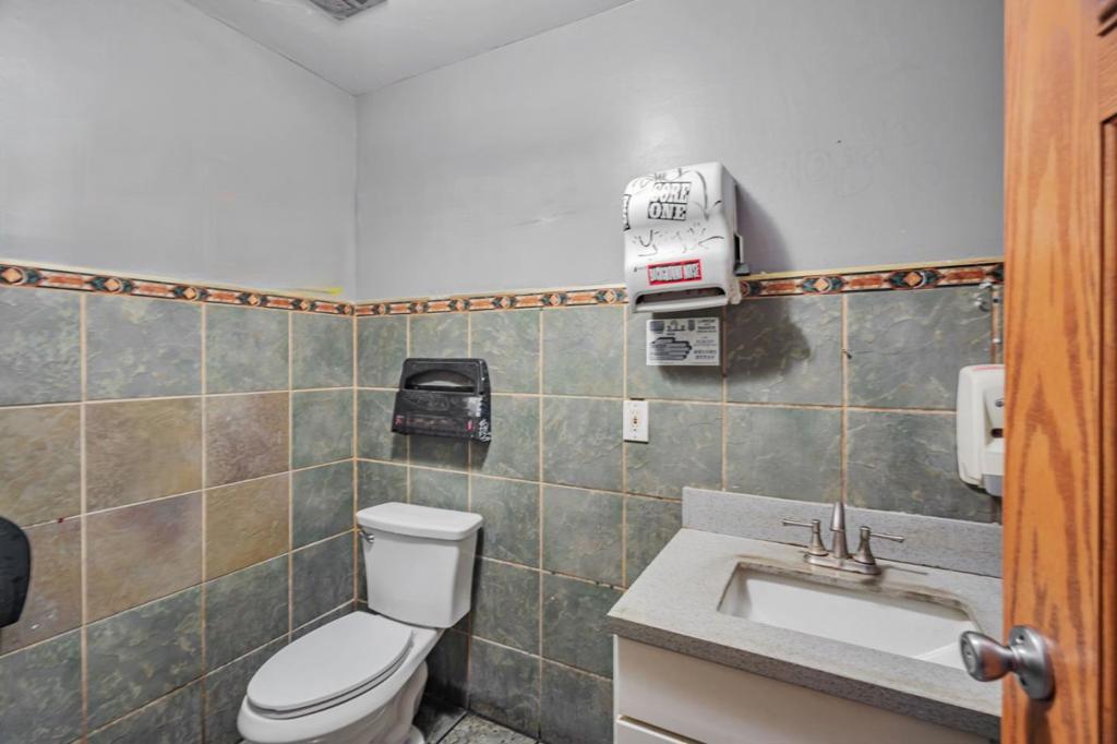 5272 5272 Monterey Road Property Photo 22
