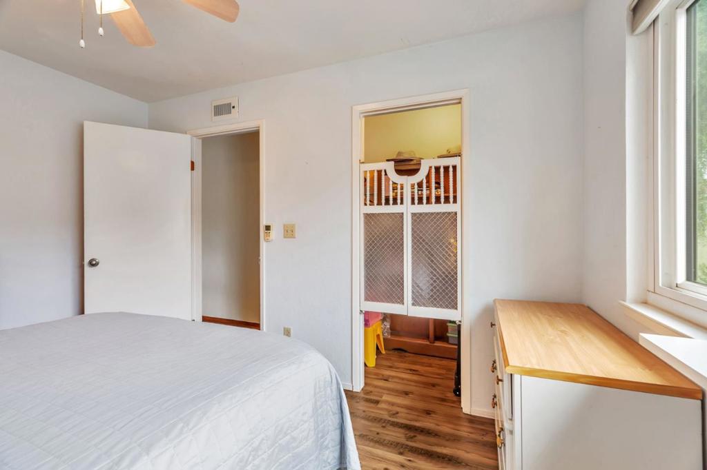 1418 Goldenlake Road Property Photo 29