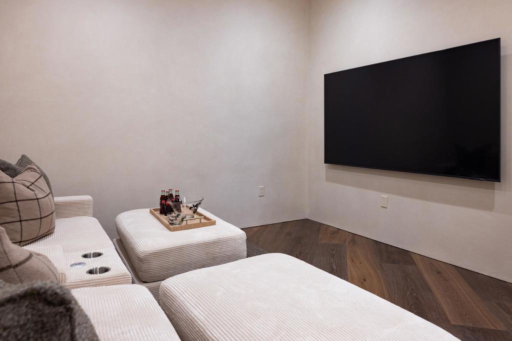 24275 Via Malpaso Property Photo 36