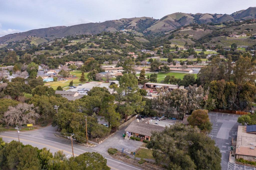 W Carmel Valley Road Property Photo 2