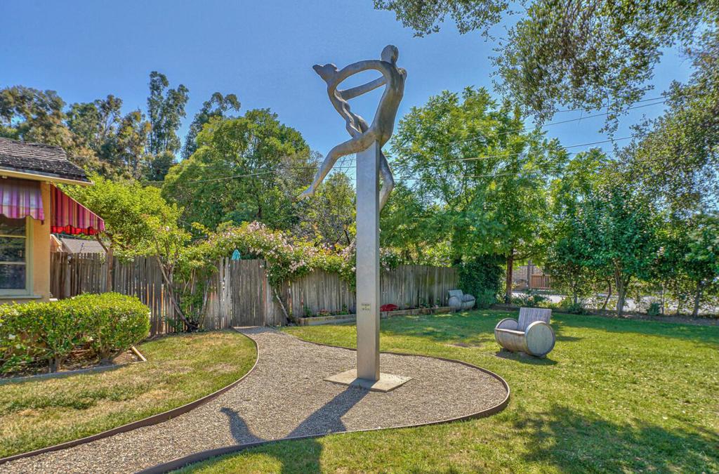 W Carmel Valley Road Property Photo 27