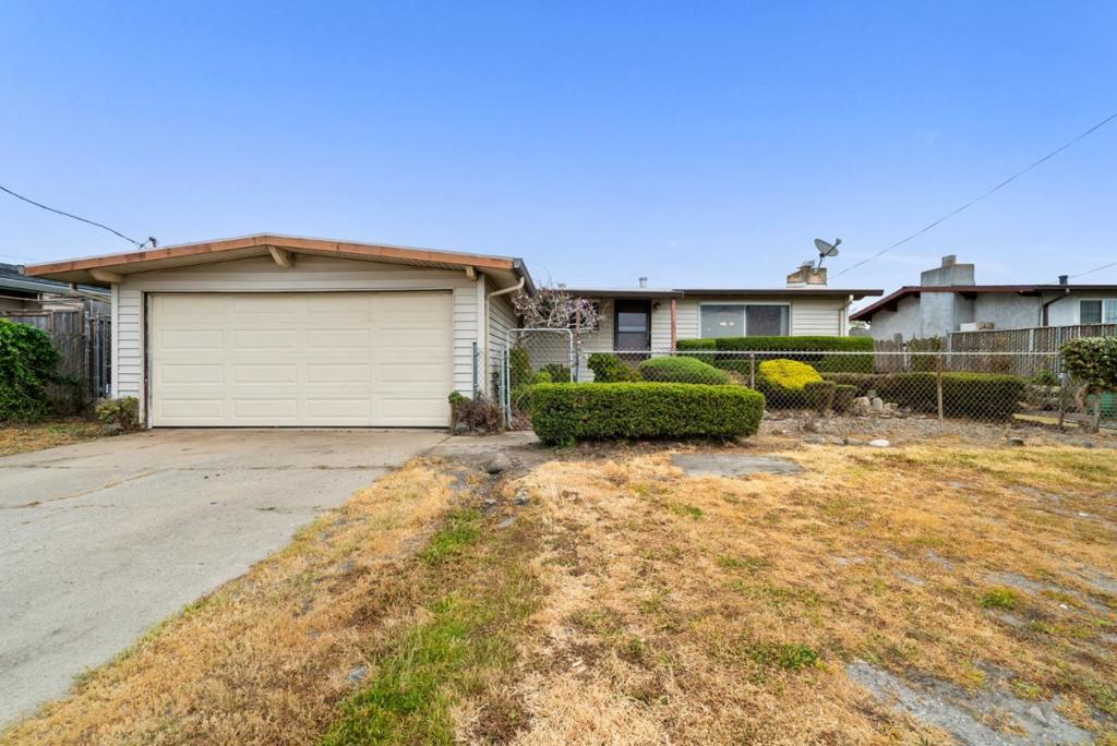 11 Struve Road Property Photo