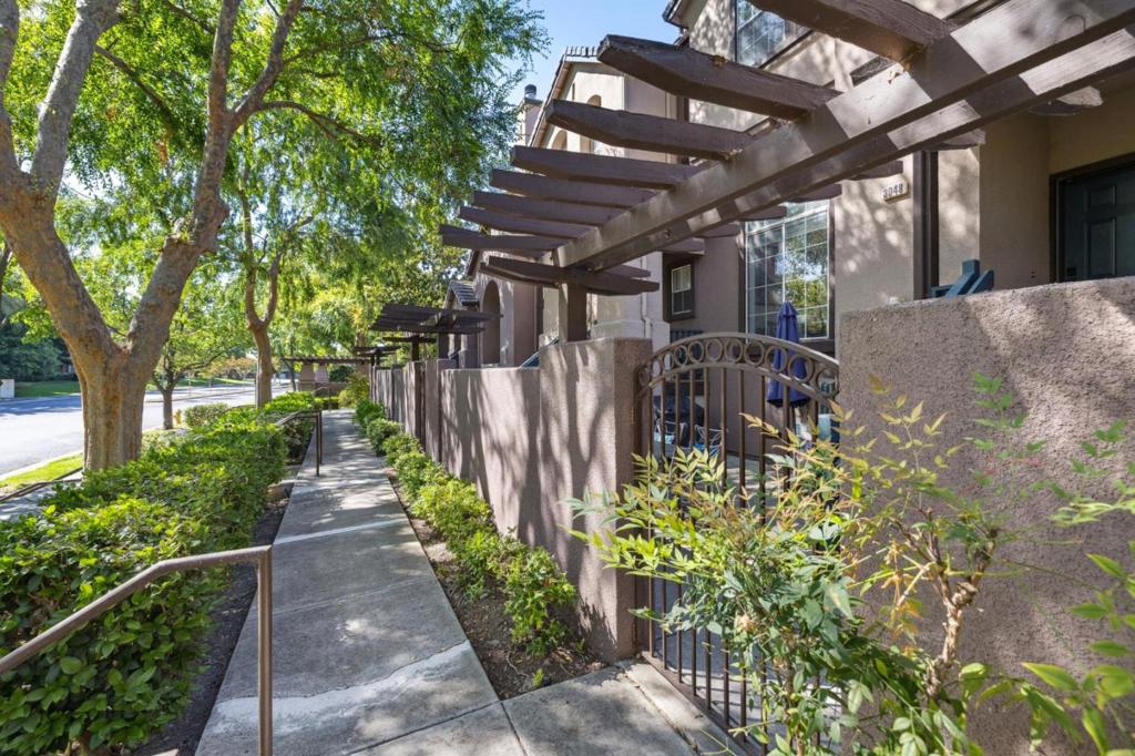 3048 Brunetti Way Property Photo 5