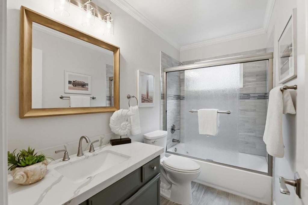 468 4th Street Property Photo 21