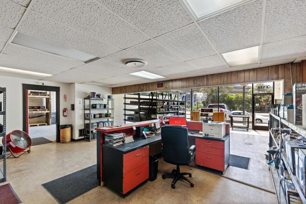 1139 Airport Boulevard Property Photo 18
