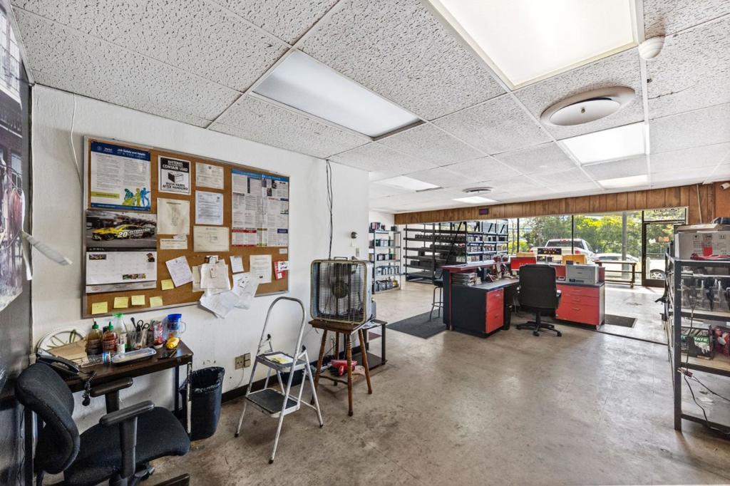 1139 Airport Boulevard Property Photo 19