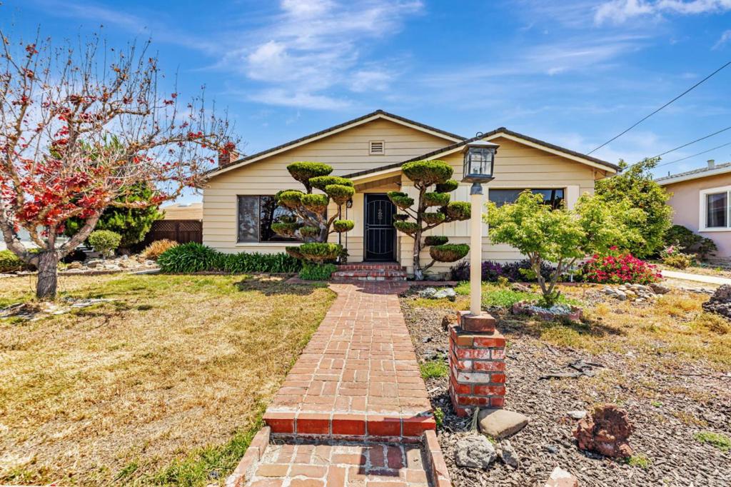 1711 Valley View Road Property Photo