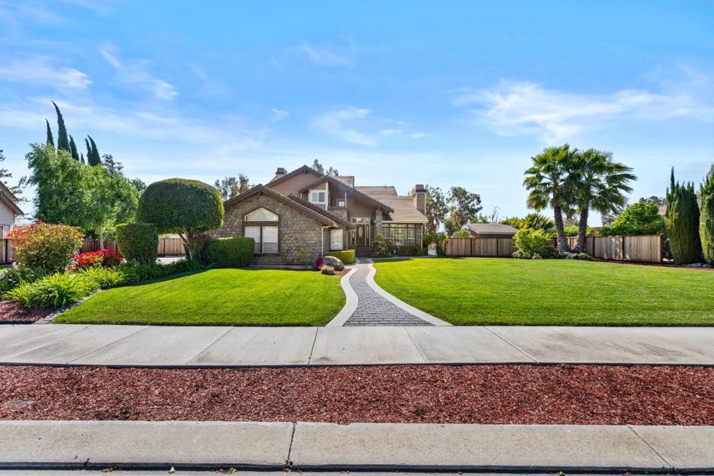 151 Tierra Del Sol Property Photo