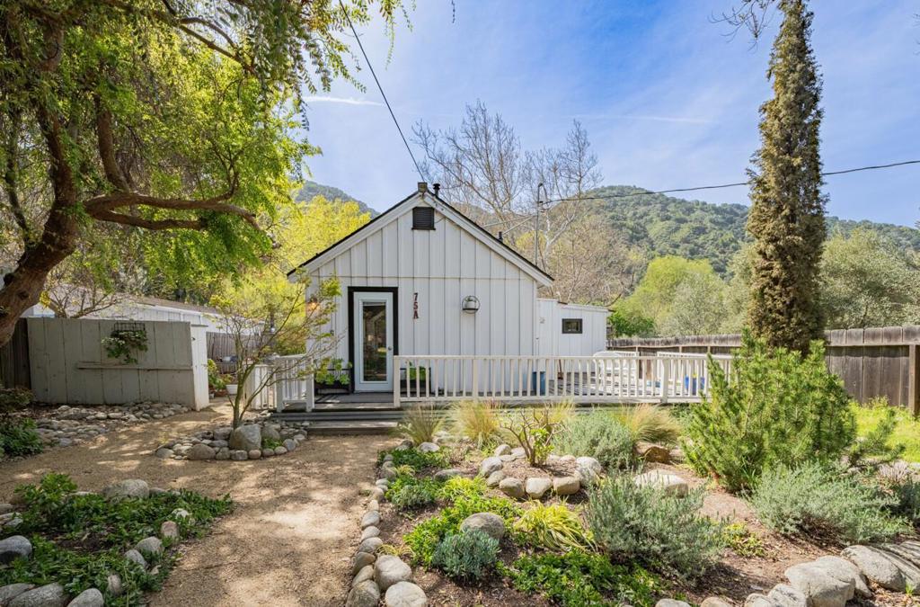 75 Paso Hondo A Property Photo