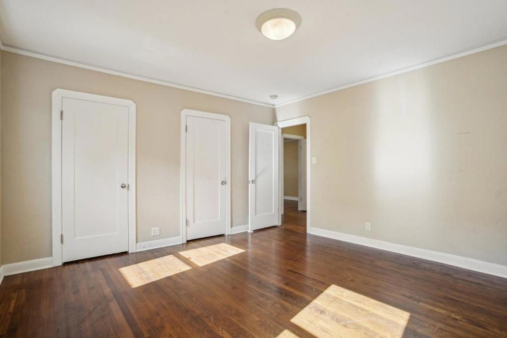 10241028 Parkinson Court Property Photo 16
