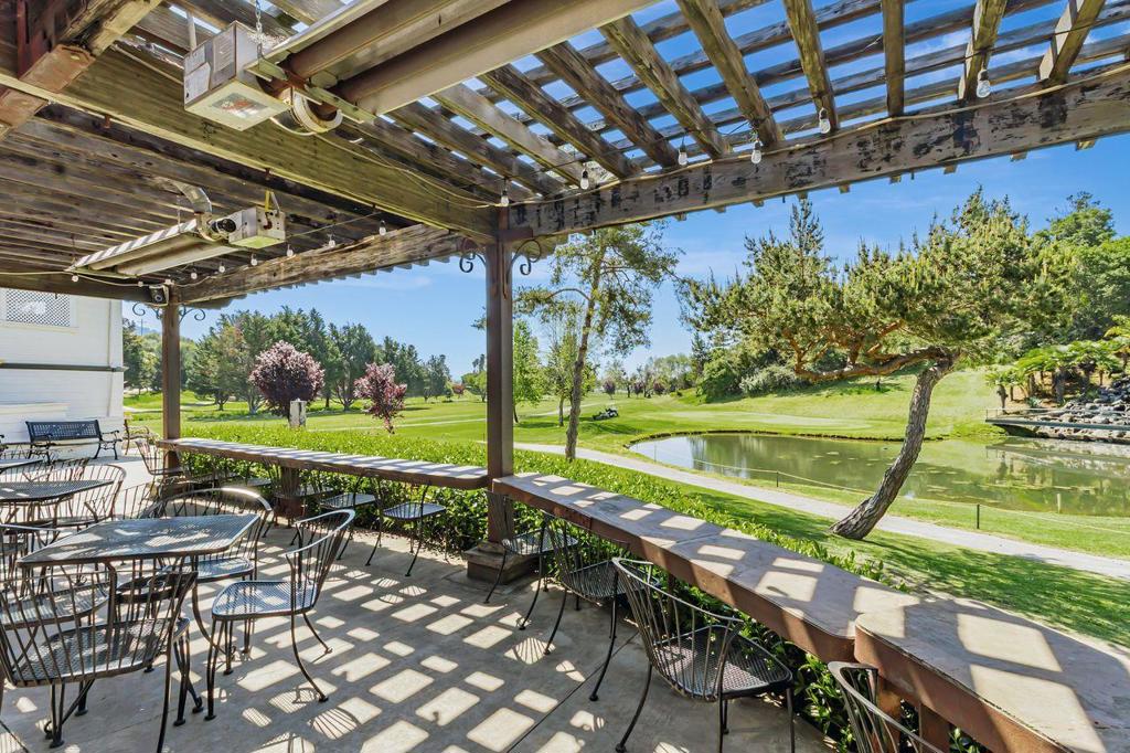 501 Spring Hills Drive Property Photo 20