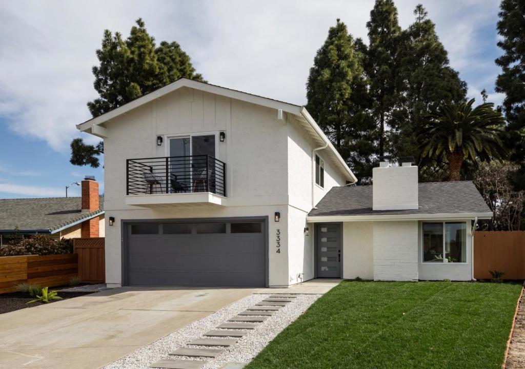 3334 San Pablo Court Property Photo 1