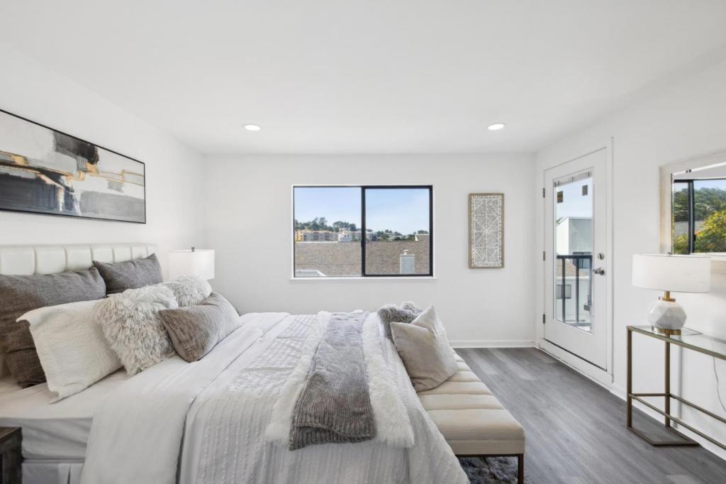 1 Appian Way 703-2 Property Photo 14