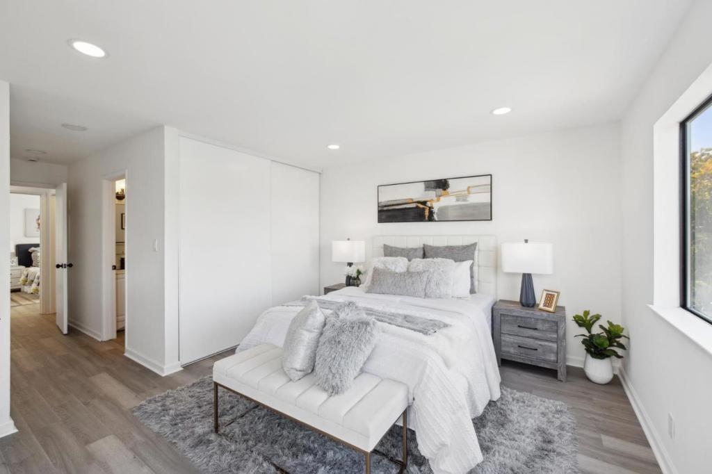 1 Appian Way 703-2 Property Photo 15