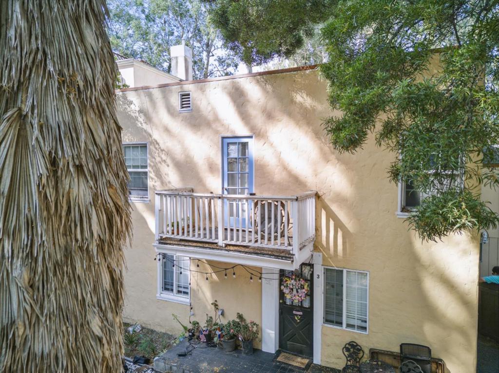 824 El Camino Real Property Photo 4