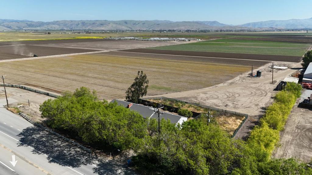 4211 Bolsa Road Property Photo