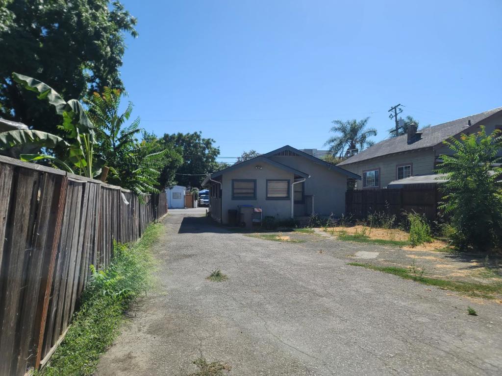 374 Josefa Street Property Photo 9