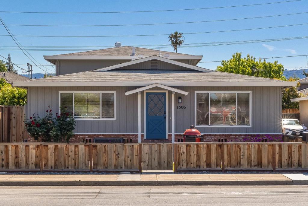 15061508 Kentfield Avenue Property Photo 1