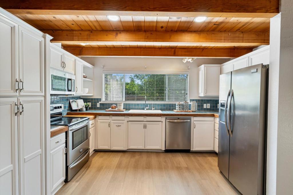 50 Florence Court Property Photo 16