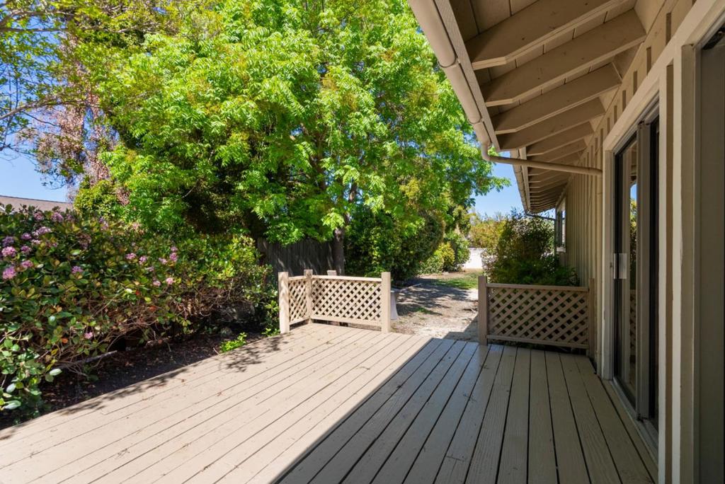 50 Florence Court Property Photo 37